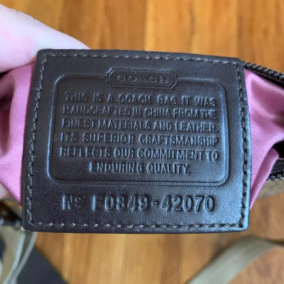 Coach crossbody patchwork swing pack animal print - Picture 14 of 16